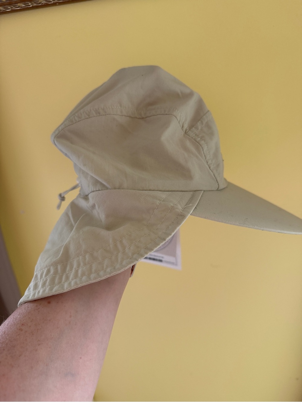 NWT solumbra Stone Sun Shade Cap